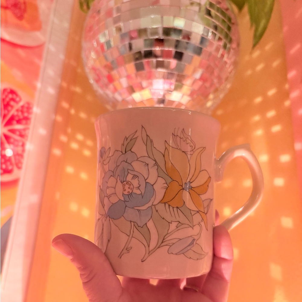 Vintage Floral Ceramic Mug